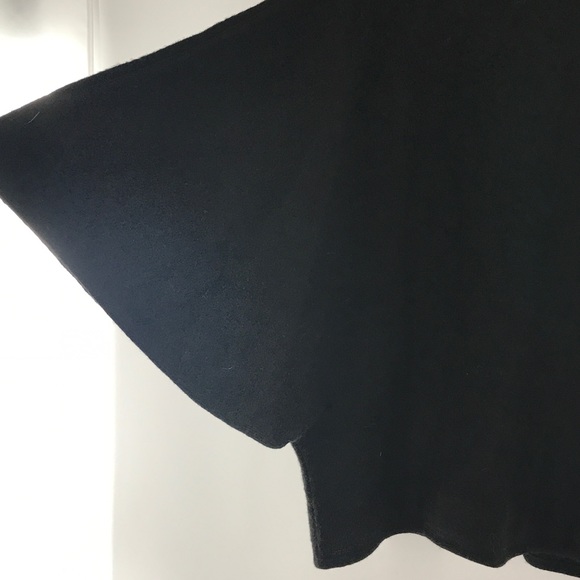 VTG Nordstrom Black Knit Cape Style Cardigan Contrasting Yarn Collar Shag Pocket - Picture 5 of 12